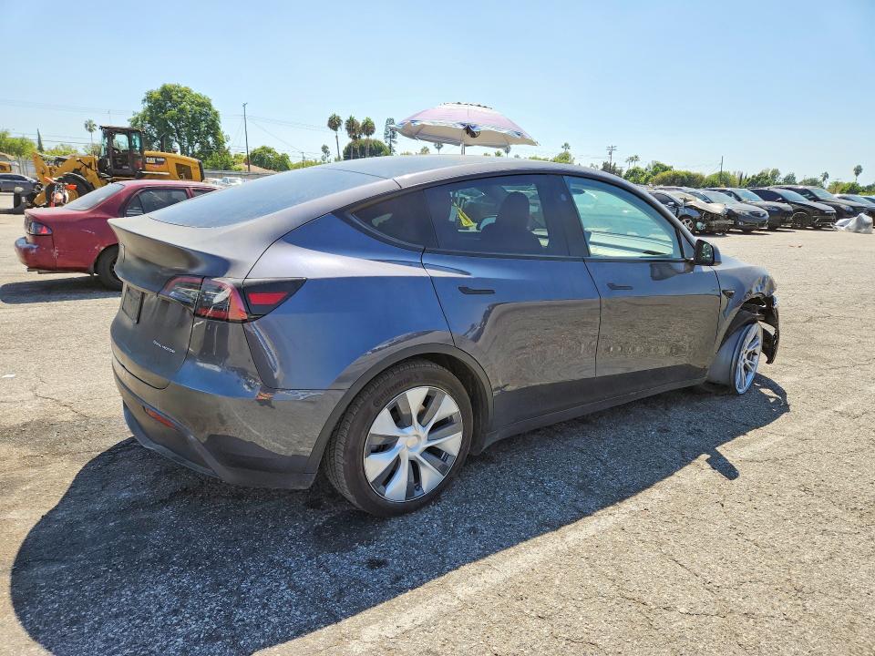 Фото 3 с аукциона – 2023 TESLA MODEL Y с VIN 7SAYGDEEXPF904057