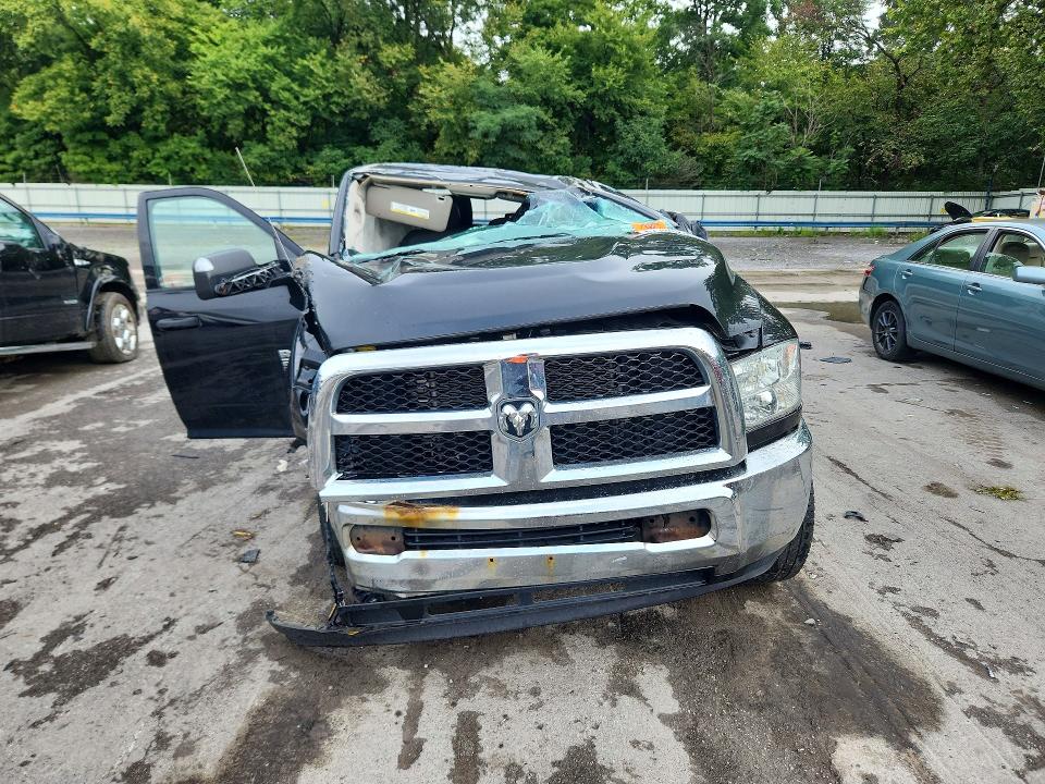 Снимка 5 от търг – 2017 RAM 2500 с VIN 3C6TR5HTXHG648765