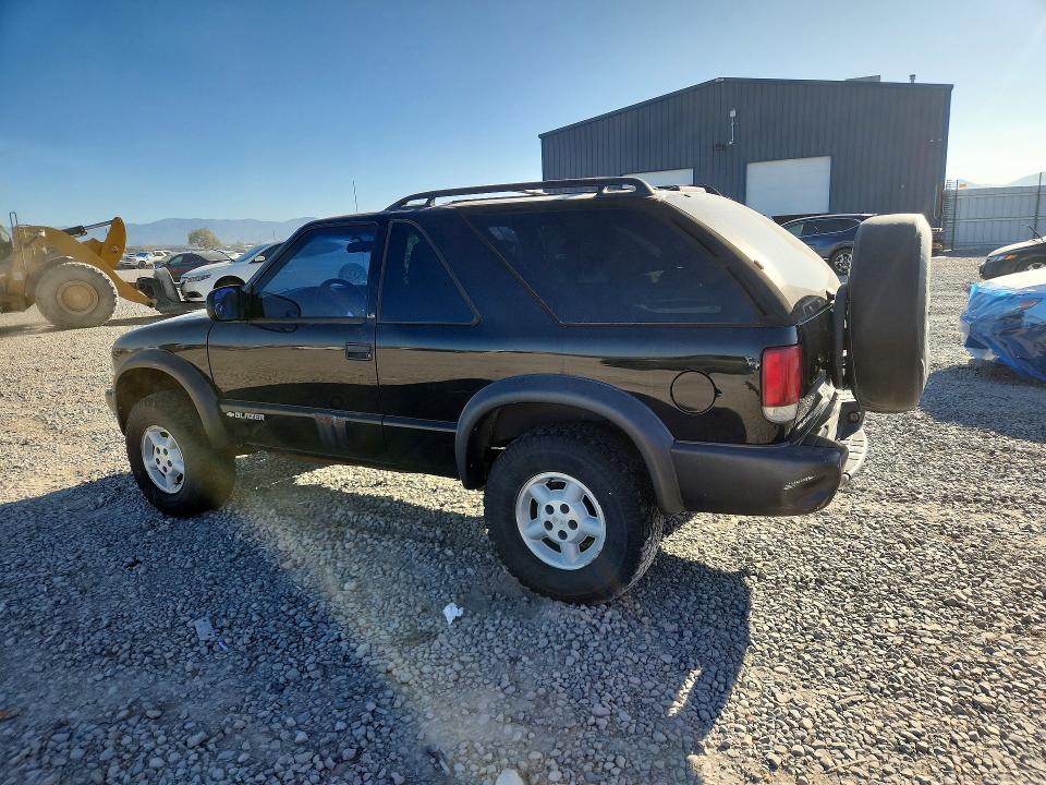 Zdjęcie 2 z aukcji – 2000 CHEVROLET BLAZER z VIN 1GNCT18W0YK104630