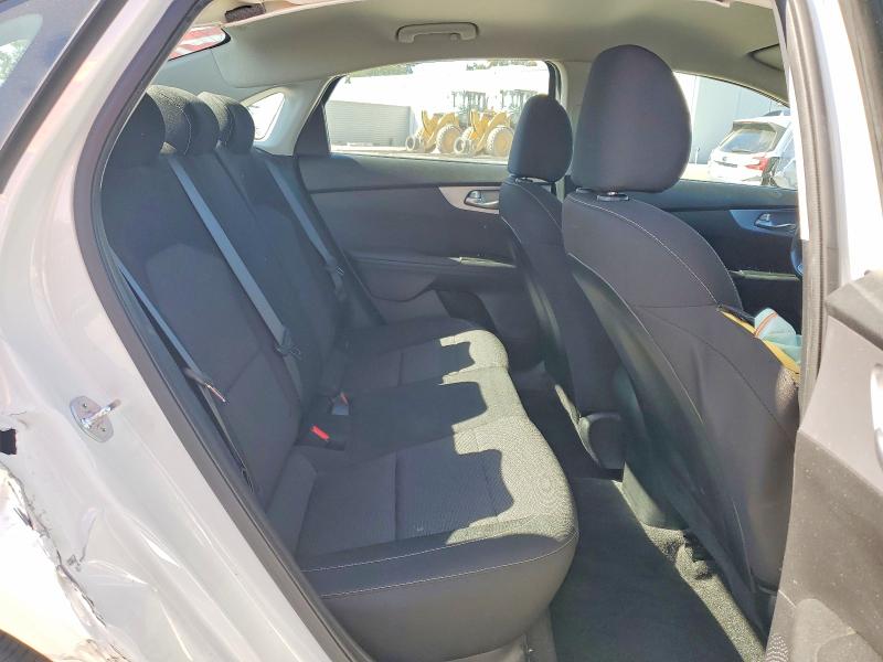 Photo 10 from auction – 2023 KIA FORTE with VIN 3KPF24AD3PE617598