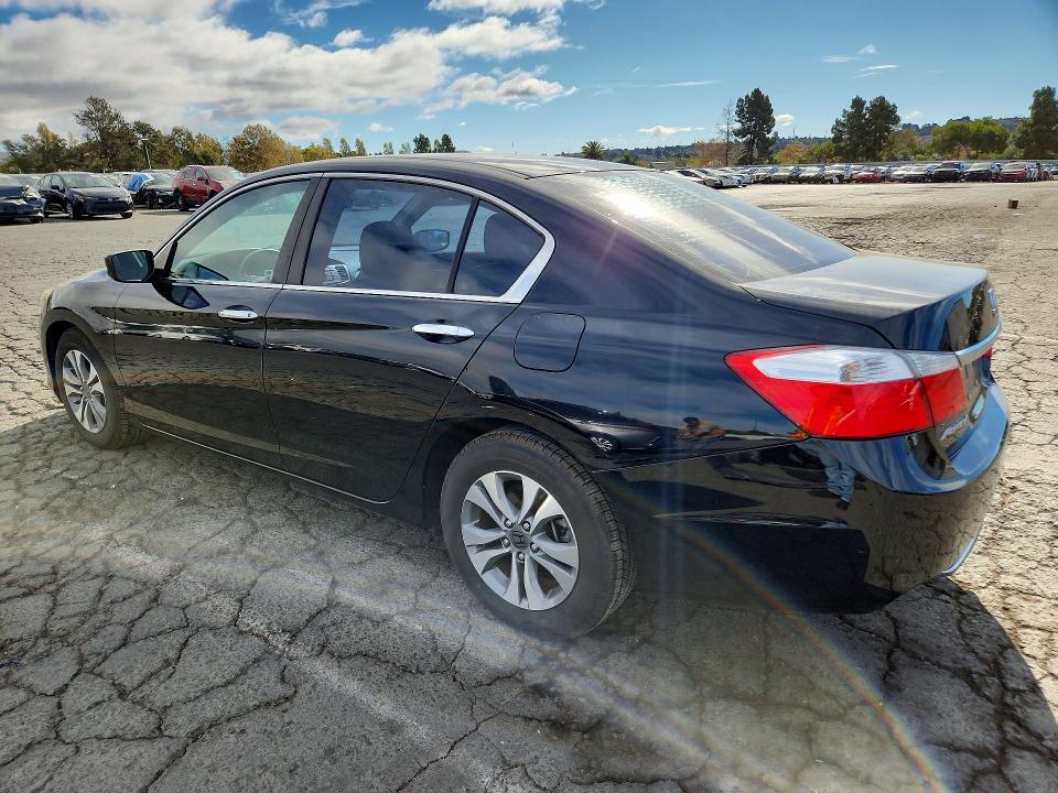 Снимка 2 от търг – 2014 HONDA ACCORD с VIN 1HGCR2F35EA243533