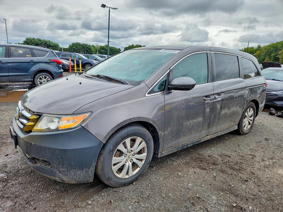 Photo 1 from auction – 2016 HONDA ODYSSEY with VIN 5FNRL5H31GB150849