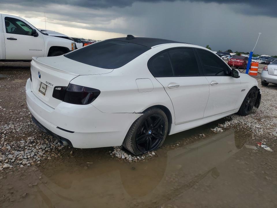 Foto 3 de la subasta – 2011 BMW 535 con VIN WBAFR7C55BC608403
