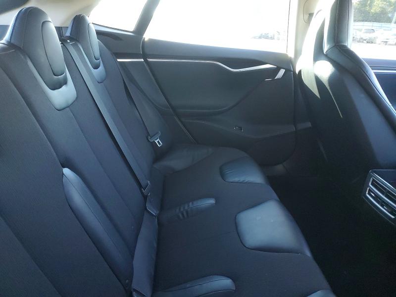 Photo 10 from auction – 2013 TESLA MODEL S with VIN 5YJSA1CN7DFP26366