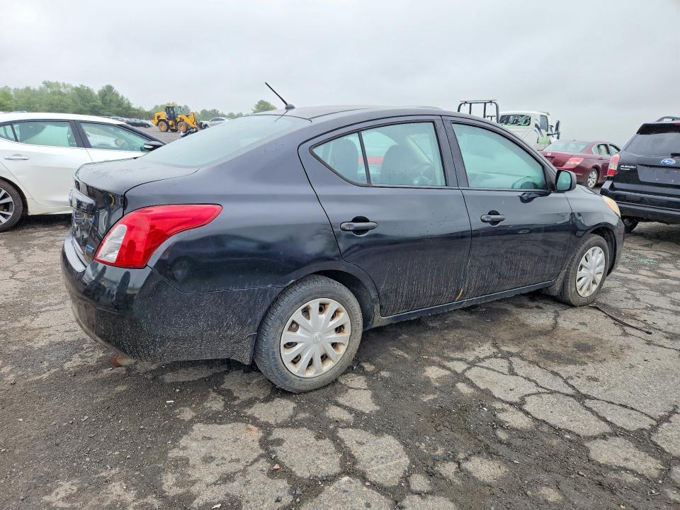 Photo 3 from auction – 2013 NISSAN VERSA with VIN 3N1CN7AP9DL827879