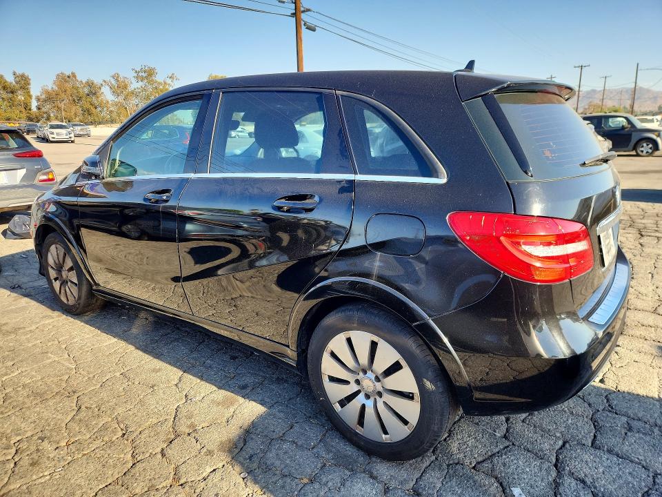 Zdjęcie 2 z aukcji – 2014 MERCEDES-BENZ B z VIN WDDVP9AB4EJ004081