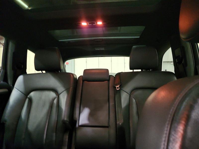 Photo 10 from auction – 2015 AUDI Q7 with VIN WA1DGAFE0FD002560