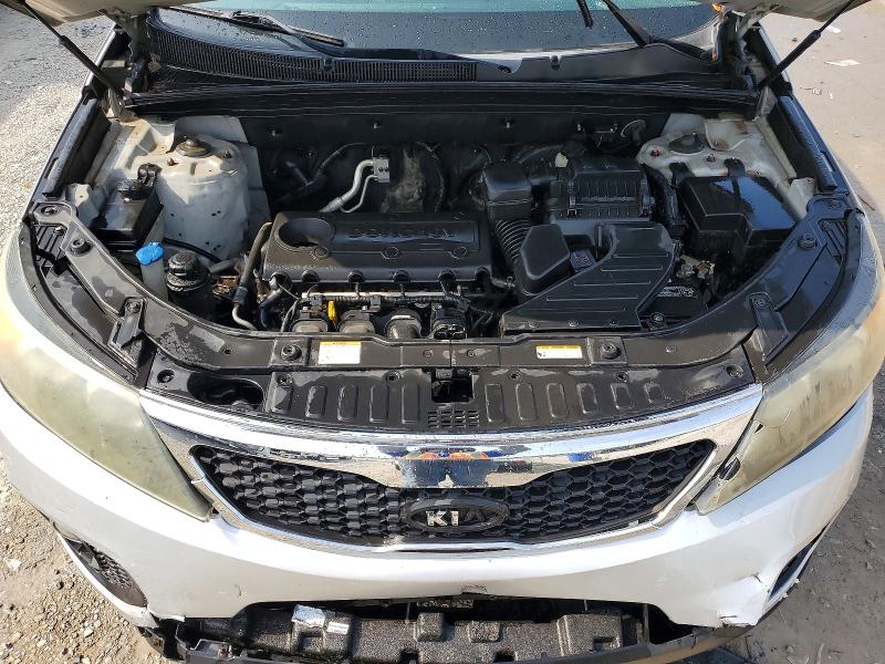 Photo 12 from auction – 2011 KIA SORENTO with VIN 5XYKT3A16BG173950