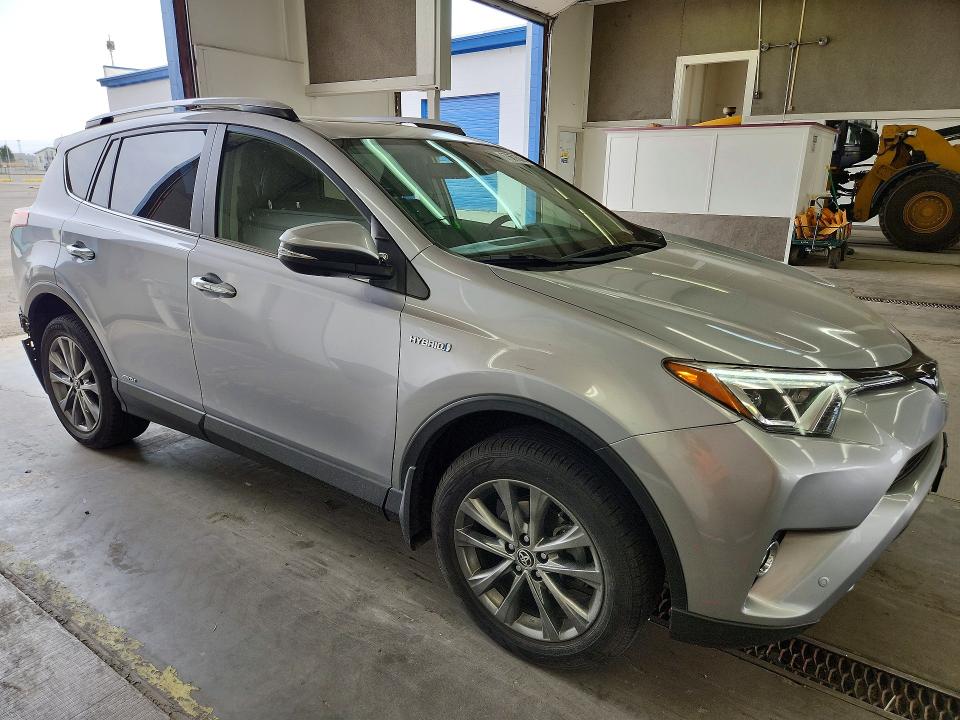 Photo 4 from auction – 2017 TOYOTA RAV4 HV with VIN JTMDJREV6HD089004
