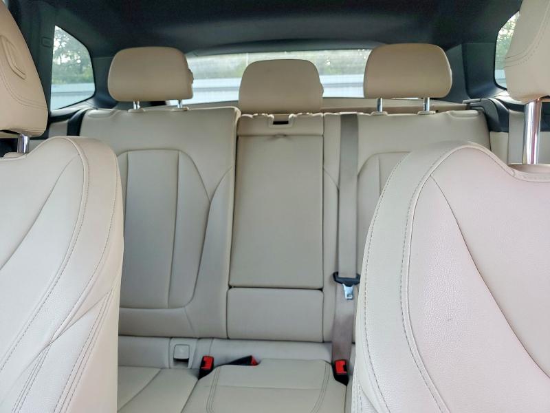 Photo 10 from auction – 2019 BMW X3 with VIN 5UXTR9C52KLP77181