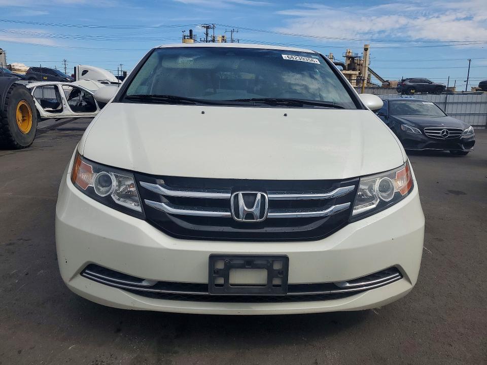 Photo 5 from auction – 2017 HONDA ODYSSEY with VIN 5FNRL5H64HB019104
