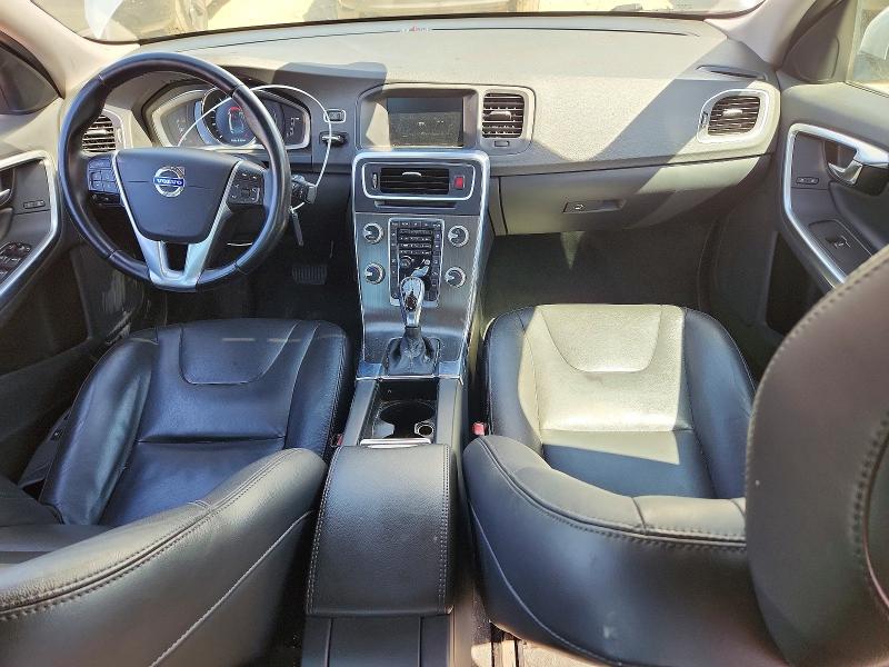 Photo 8 from auction – 2015 VOLVO S60 with VIN YV126MFK9F1347721