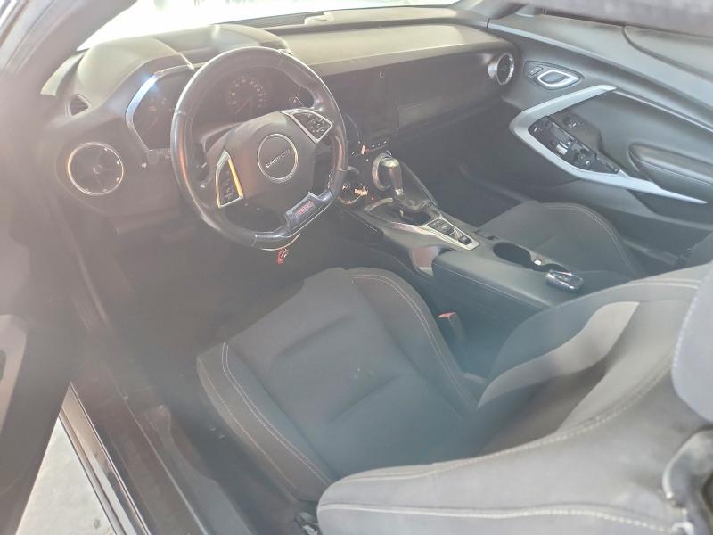 Photo 8 from auction – 2019 CHEVROLET CAMARO with VIN 1G1FF1R72K0129576