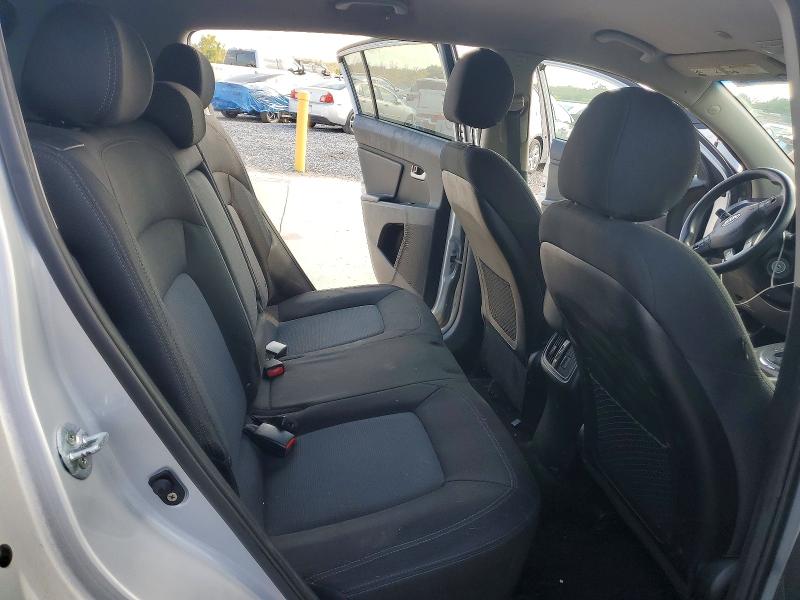 Фото 10 с аукциона – 2015 KIA SPORTAGE с VIN KNDPBCAC2F7756836