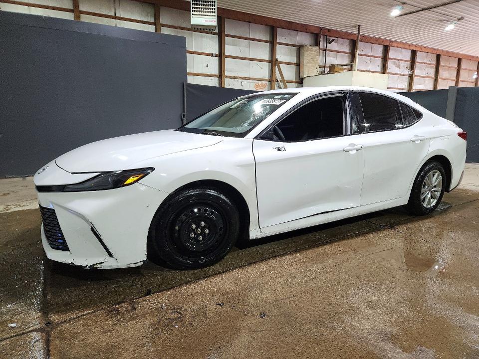 Photo 1 from auction – 2025 TOYOTA CAMRY with VIN 4T1DAACK9SU001043