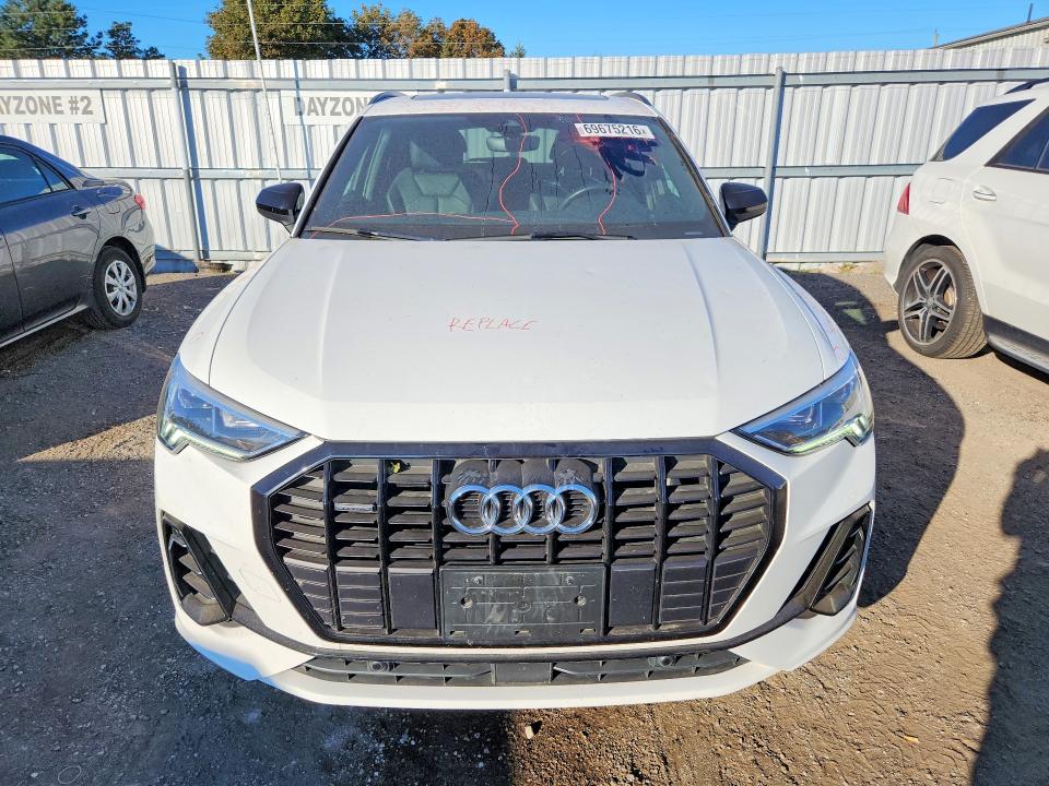 Фото 5 с аукциона – 2022 AUDI Q3 с VIN WA1EECF38N1016999