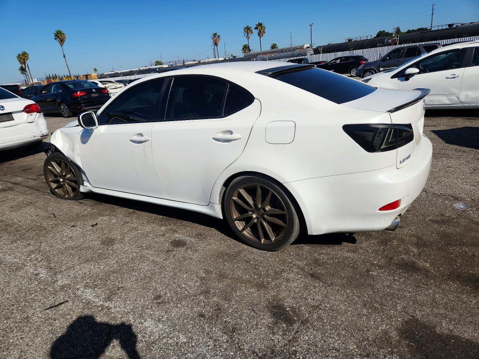 صورة رقم 2 من المزاد - 2006 LEXUS IS مع VIN JTHBK262765014415