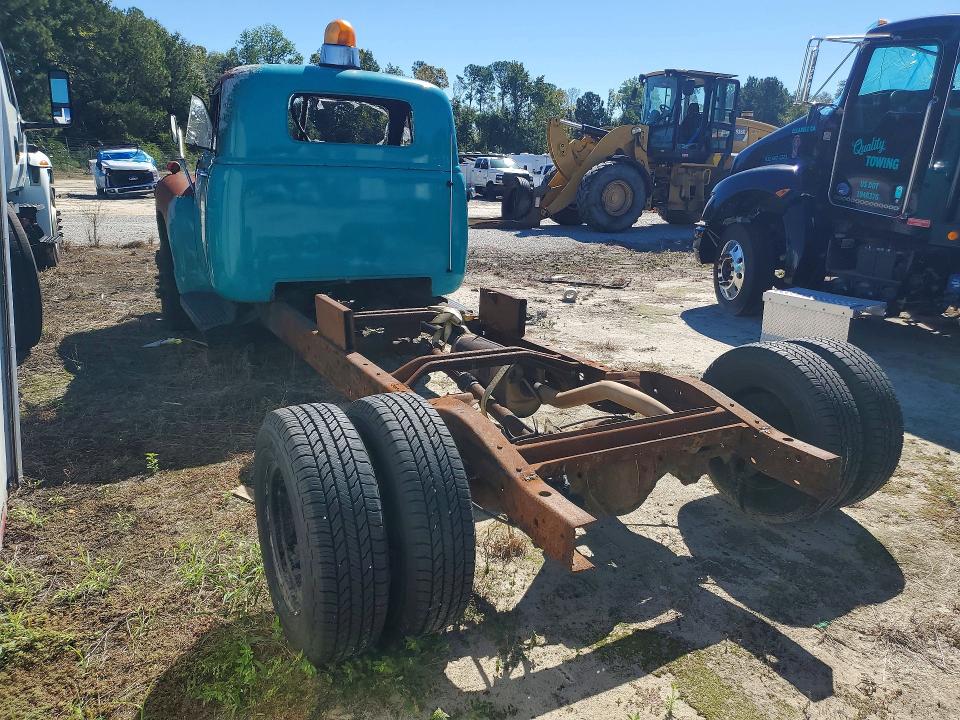 Photo 2 from auction – 1953 CHEVROLET 6500XD with VIN X53T010130