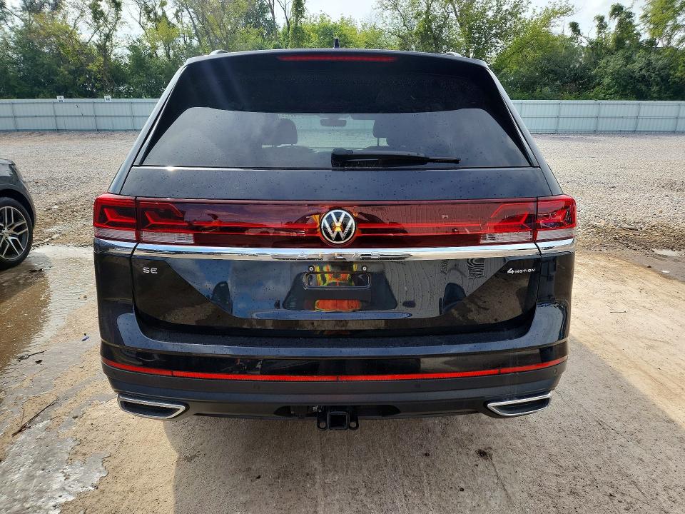 Photo 6 from auction – 2024 VOLKSWAGEN ATLAS with VIN 1V2KR2CA6RC540252
