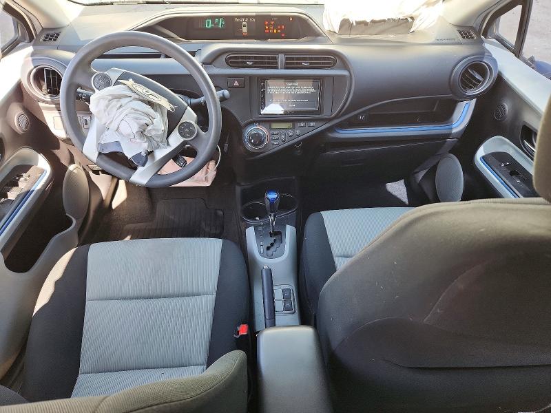Photo 8 from auction – 2013 TOYOTA PRIUS C with VIN JTDKDTB32D1531948