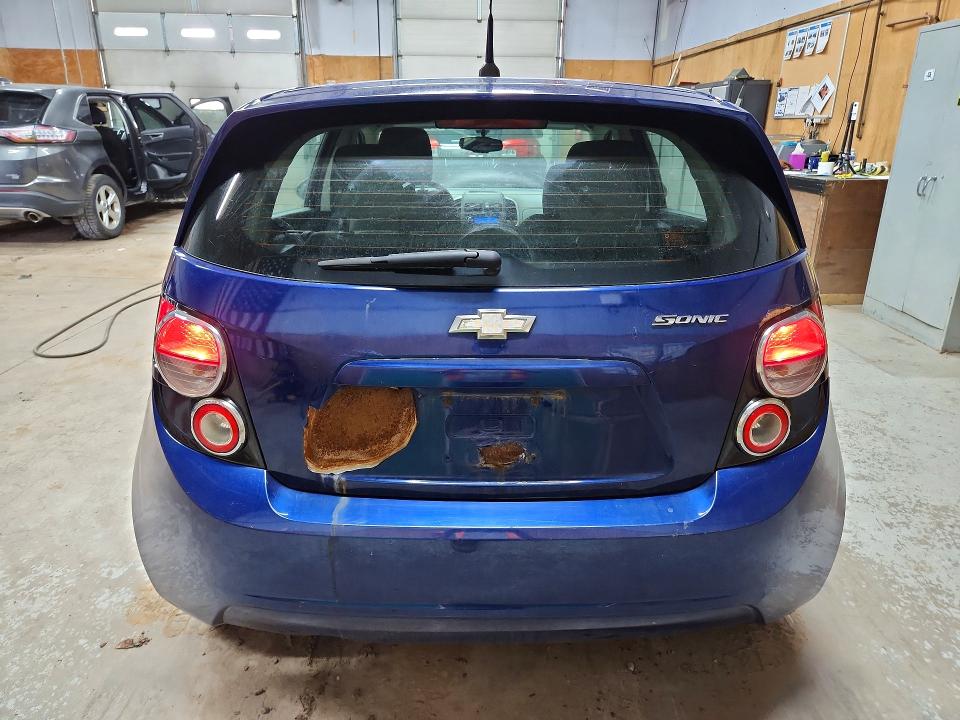 Photo 6 from auction – 2014 CHEVROLET SONIC with VIN 1G1JA6SH1E4230677