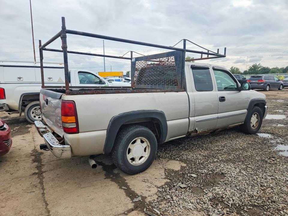 Zdjęcie 3 z aukcji – 2004 GMC NEW SIERRA z VIN 2GTEC19T041255855