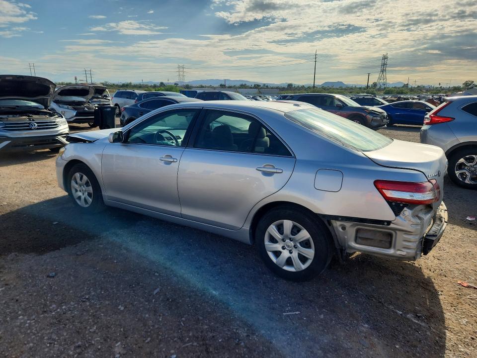 Photo 2 from auction – 2011 TOYOTA CAMRY with VIN 4T1BF3EK9BU679972