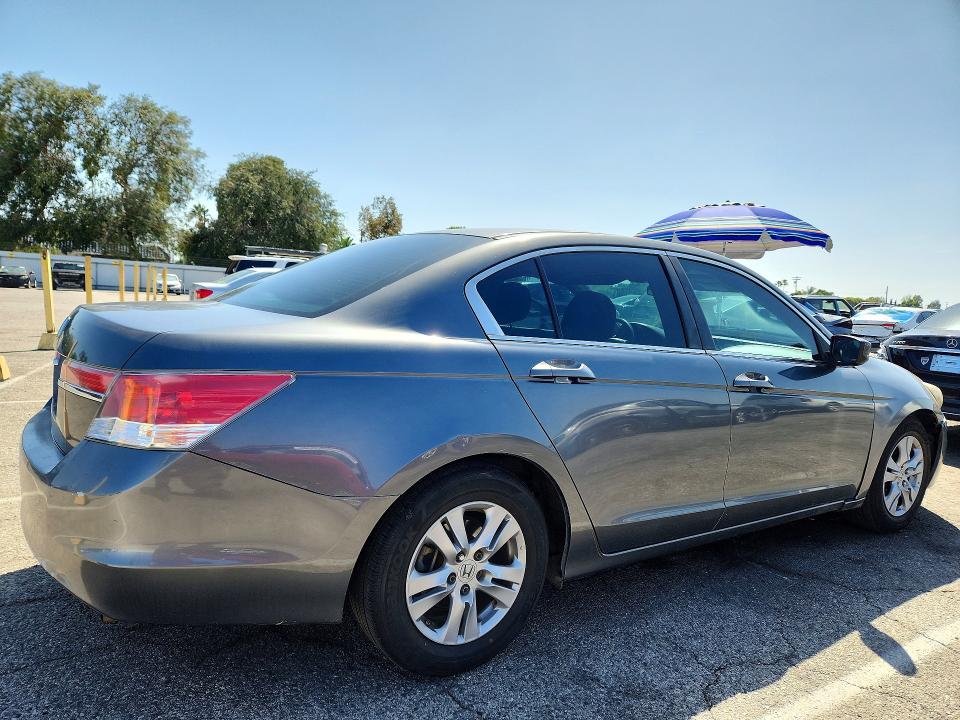 Photo 3 from auction – 2012 HONDA ACCORD with VIN 1HGCP2F48CA059960