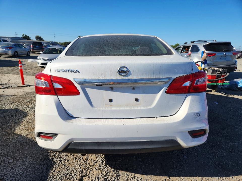 Photo 6 from auction – 2018 NISSAN SENTRA with VIN 3N1AB7AP5JY247625