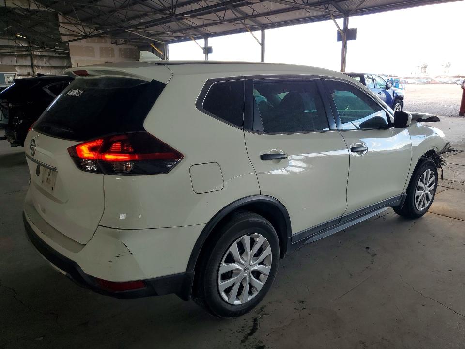 Photo 3 from auction – 2019 NISSAN ROGUE with VIN 5N1AT2MT0KC837971
