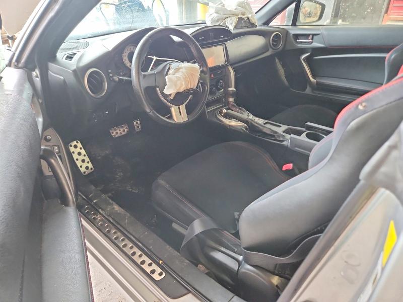 Снимка 8 от търг – 2013 SCION FR-S с VIN JF1ZNAA14D2714641