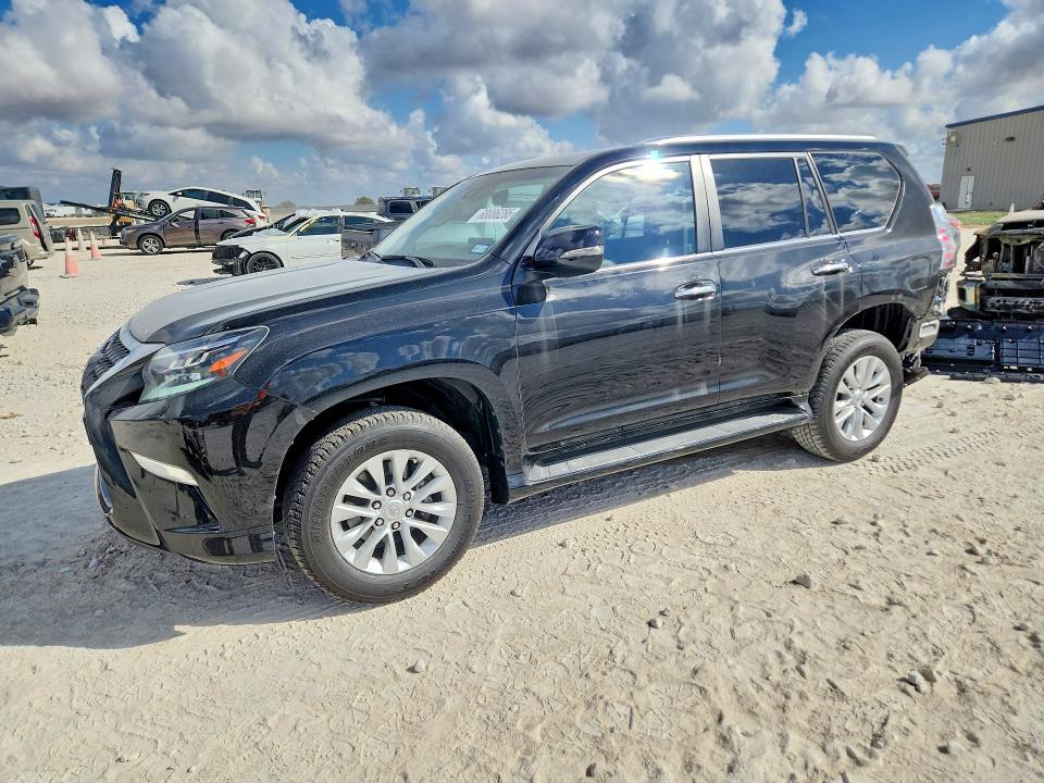 LEXUS GX 2022 with VIN JTJAM7BX2N5328460 - Photo from auction