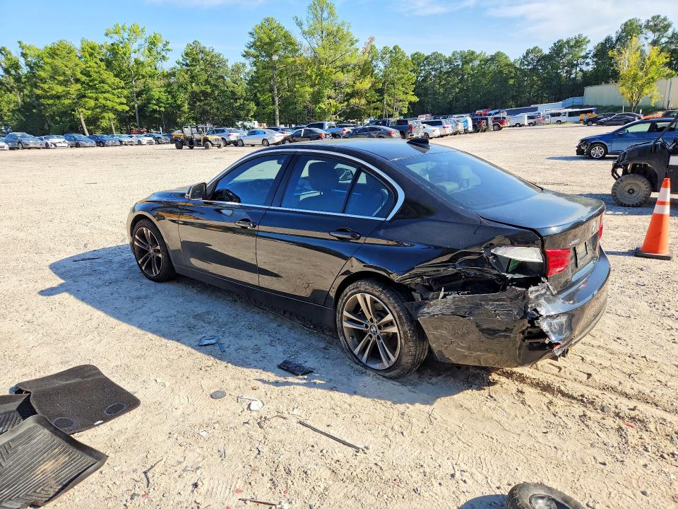 Photo 2 from auction – 2017 BMW 330 with VIN WBA8D9G31HNU65670