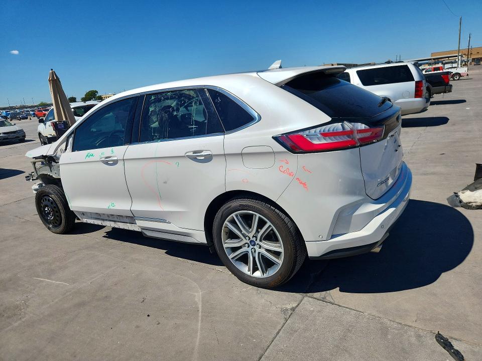 Photo 2 from auction – 2019 FORD EDGE with VIN 2FMPK3K9XKBC19566