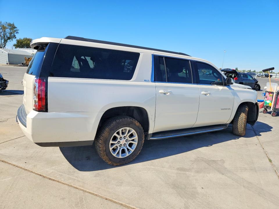 Снимка 3 от търг – 2015 GMC YUKON XL с VIN 1GKS2HKC7FR687995