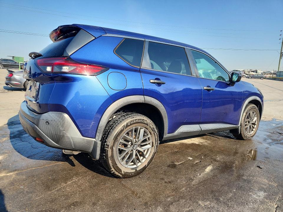 Photo 3 from auction – 2021 NISSAN ROGUE with VIN 5N1AT3AA9MC775613