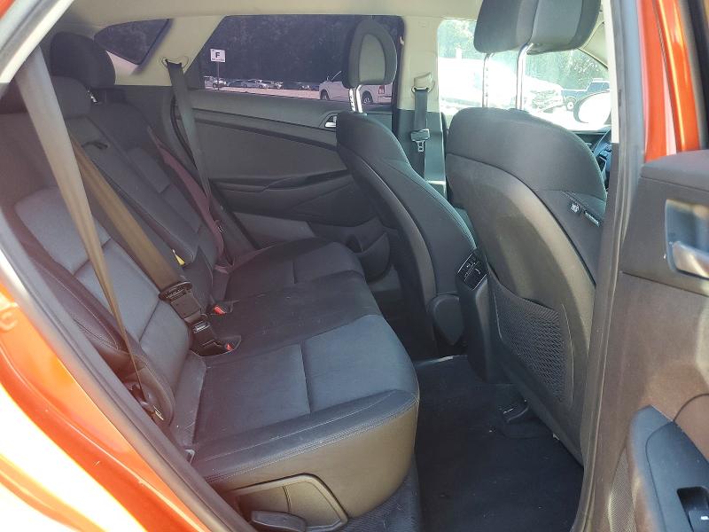 Photo 11 from auction – 2017 HYUNDAI TUCSON with VIN KM8J33A22HU408139