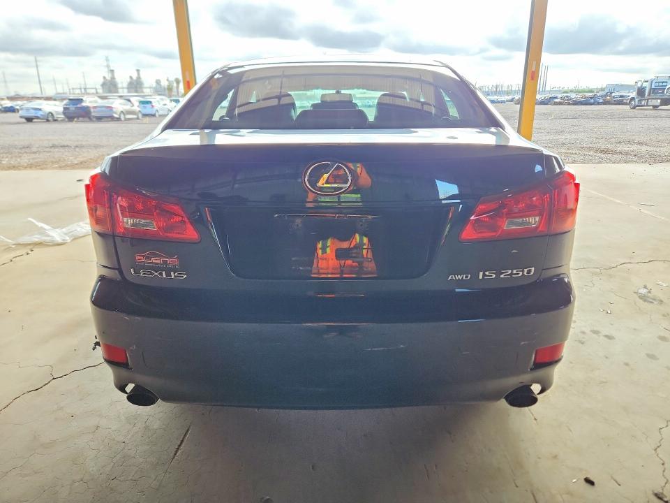 صورة رقم 6 من المزاد - 2006 LEXUS IS مع VIN JTHCK262662007929