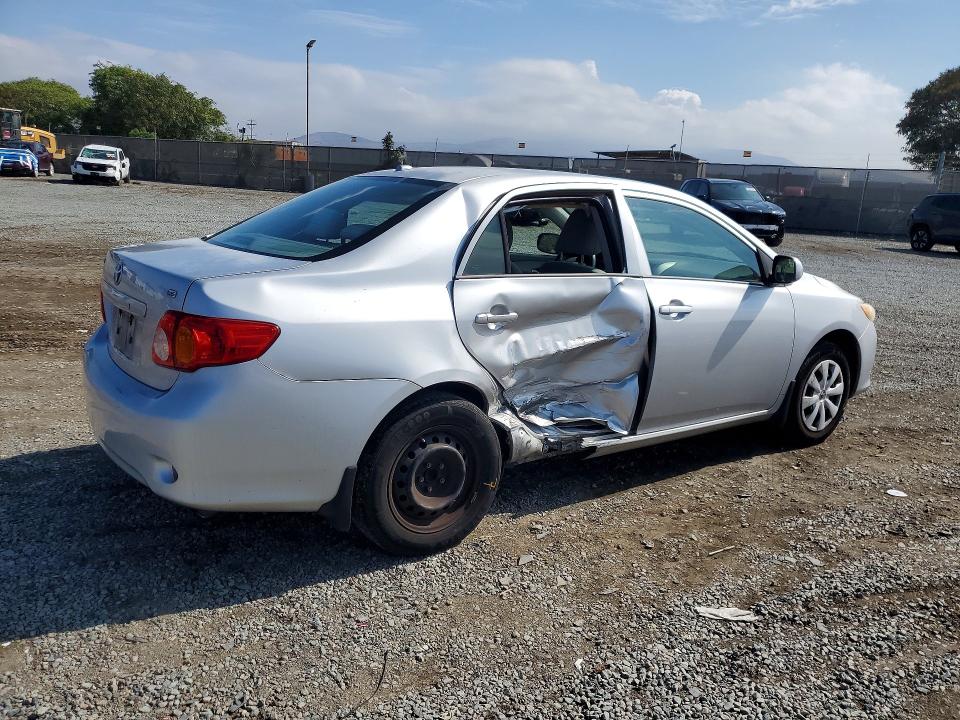 Снимка 3 от търг – 2010 TOYOTA COROLLA с VIN 1NXBU4EE4AZ311364