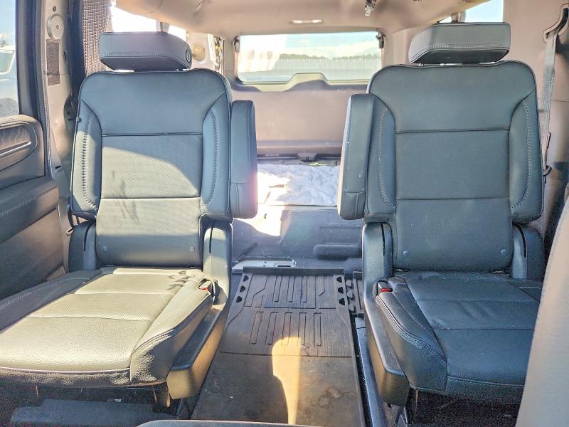Снимка 10 от търг – 2023 GMC YUKON XL с VIN 1GKS2JKL7PR300046
