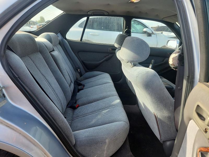 Photo 10 from auction – 1994 TOYOTA CAMRY with VIN 4T1GK12E7RU857120
