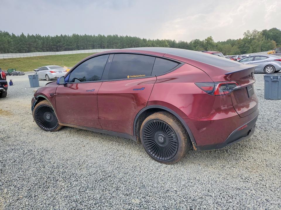 Снимка 2 от търг – 2024 TESLA MODEL Y с VIN 7SAYGDEE8RA250319