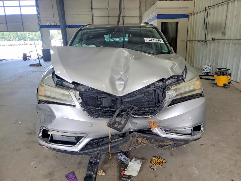 Снимка 5 от търг – 2015 ACURA MDX с VIN 5FRYD4H83FB024441