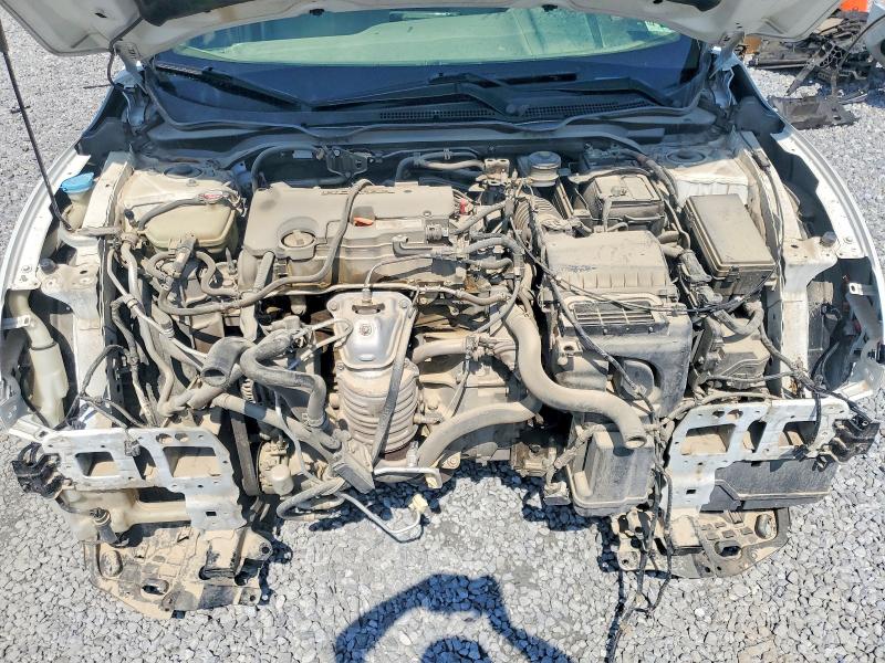 Photo 11 from auction – 2016 HONDA CIVIC with VIN 19XFC2F59GE022466