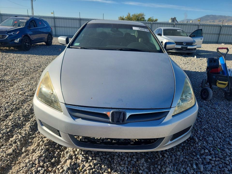 Photo 5 from auction – 2005 HONDA ACCORD with VIN 1HGCM82635A019033