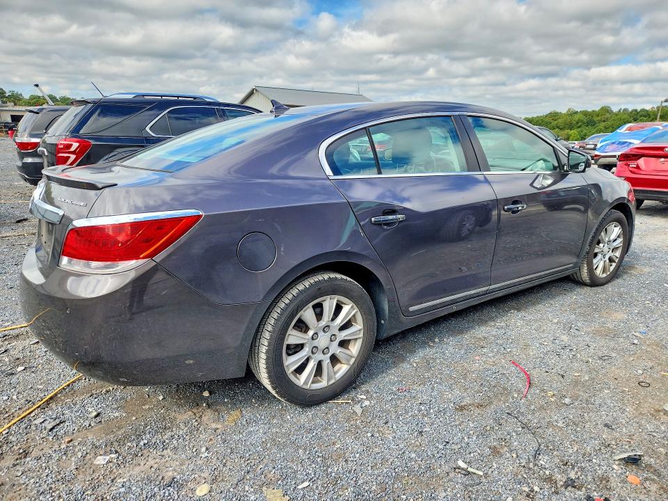 Photo 3 from auction – 2012 BUICK LACROSSE with VIN 1G4GD5ER1CF339550