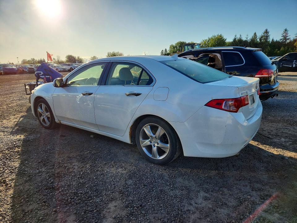 Zdjęcie 2 z aukcji – 2014 ACURA TSX z VIN JH4CU2F44EC003804