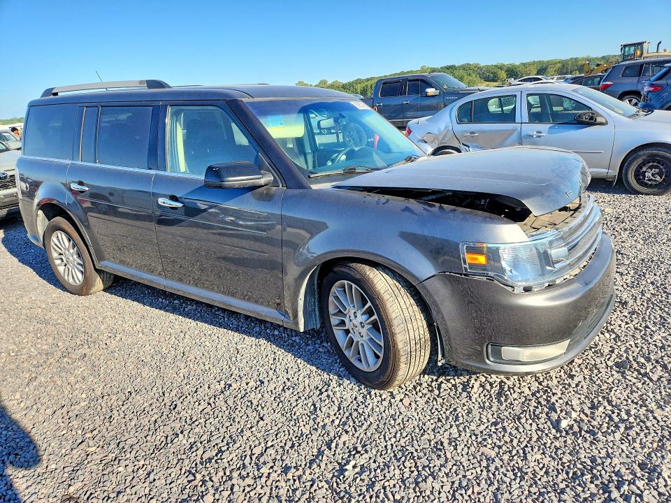 Photo 4 from auction – 2019 FORD FLEX with VIN 2FMHK6C8XKBA09853