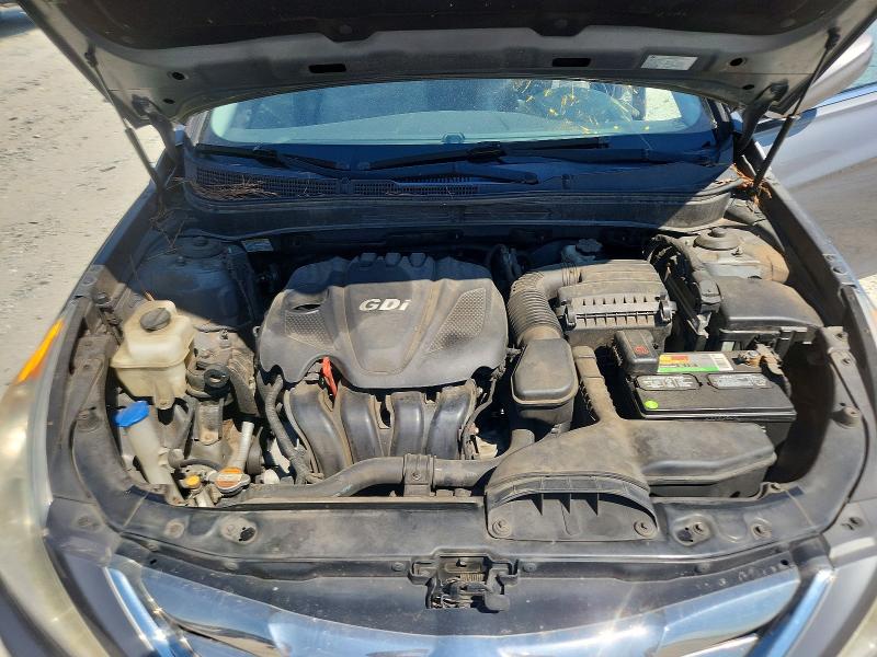Photo 11 from auction – 2012 HYUNDAI SONATA with VIN 5NPEC4AC1CH399361