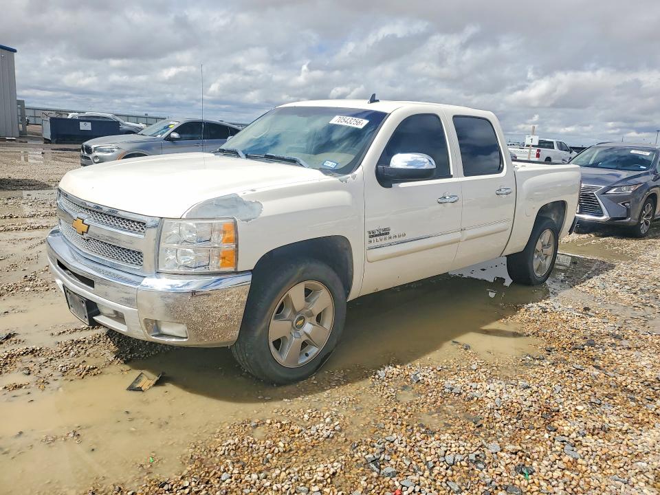 CHEVROLET SILVERADO 2012 с VIN 3GCPCSE00CG274230 - Снимка от търг